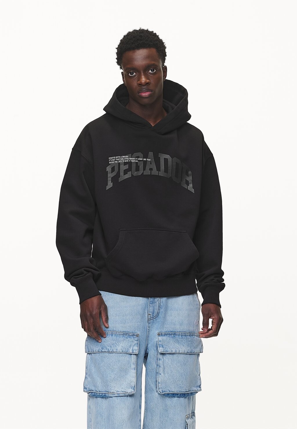 

Толстовка GILFORD OVERSIZED HOODIE Pegador, цвет washed black