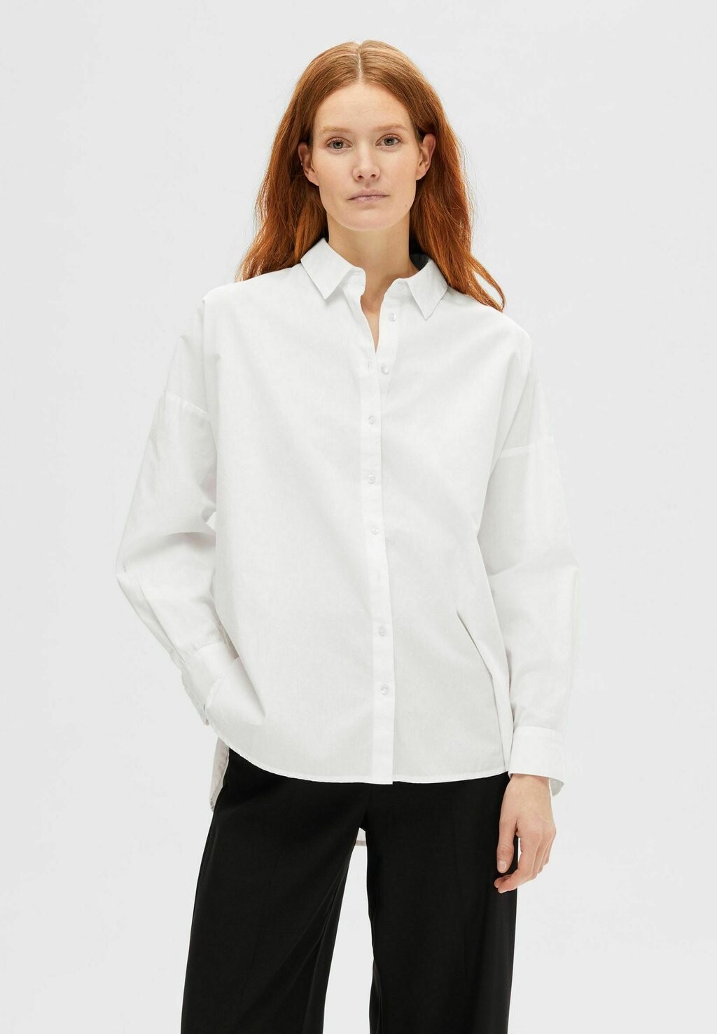 

Блузка-рубашка Selected Femme, цвет bright white