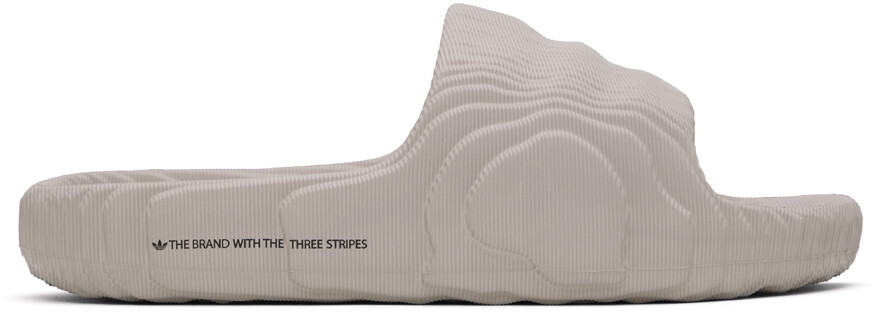 

Шлепанцы adidas Originals Taupe Adilette 22