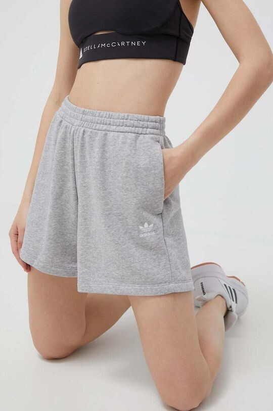 

Шорты adidas Originals, серый