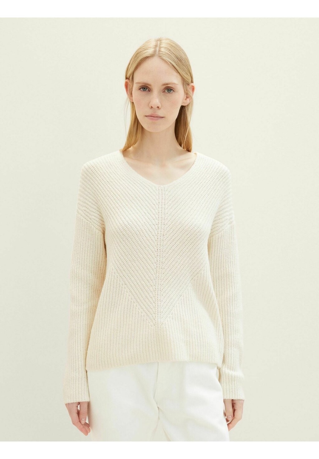 

Свитшот TOM TAILOR V-образный вырез, цвет soft beige solid
