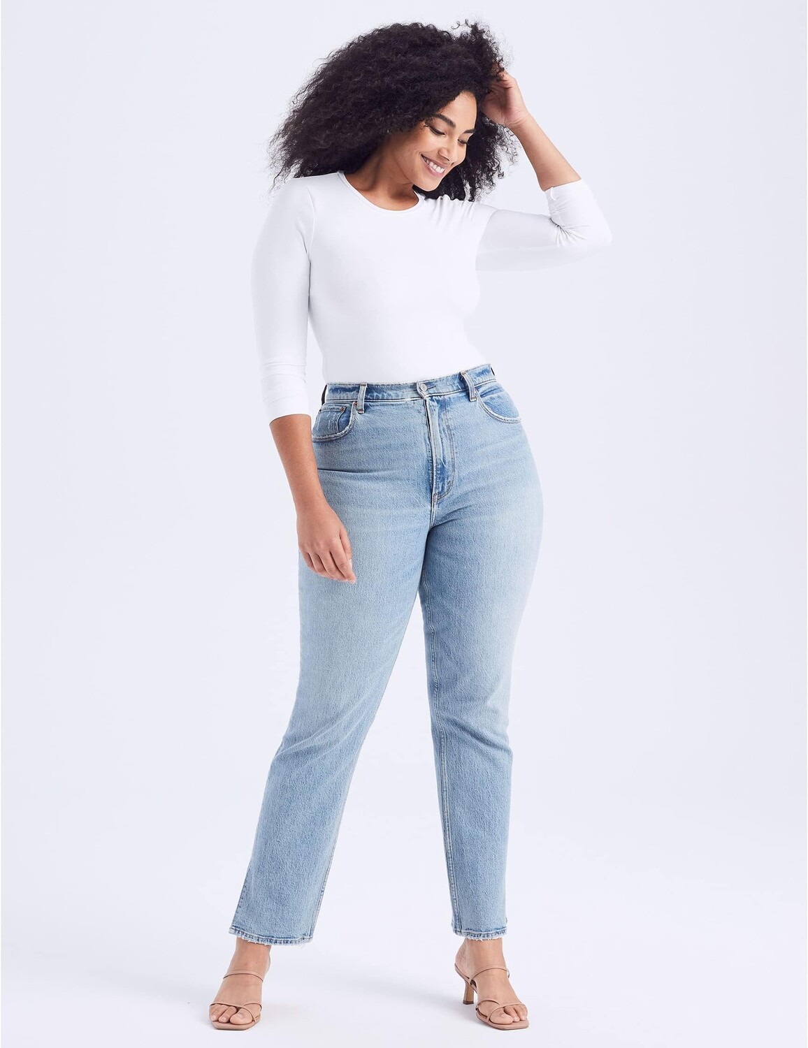 

Джинсы Curve Love 90s Ultra High Rise Straight Vent Hem Jeans Abercrombie & Fitch, цвет Medium Wash/Light