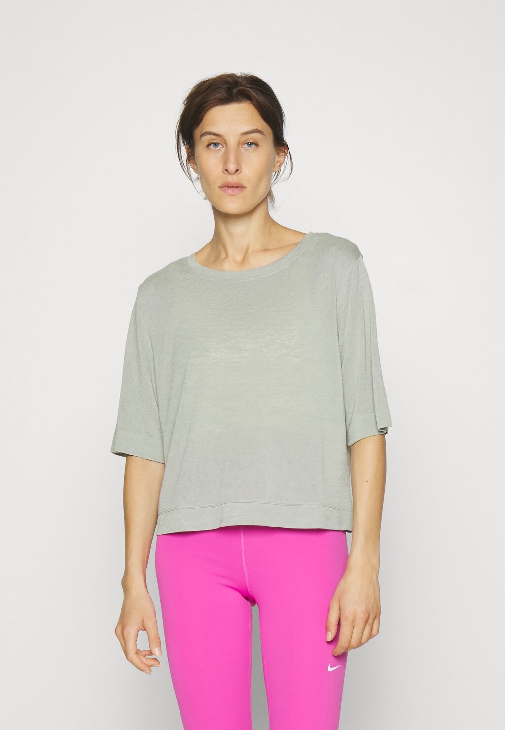 

Спортивная футболка Athleta, Серый