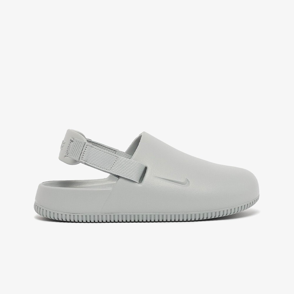 

Кроссовки Calm Mule 'Smoke Grey' Nike, серый