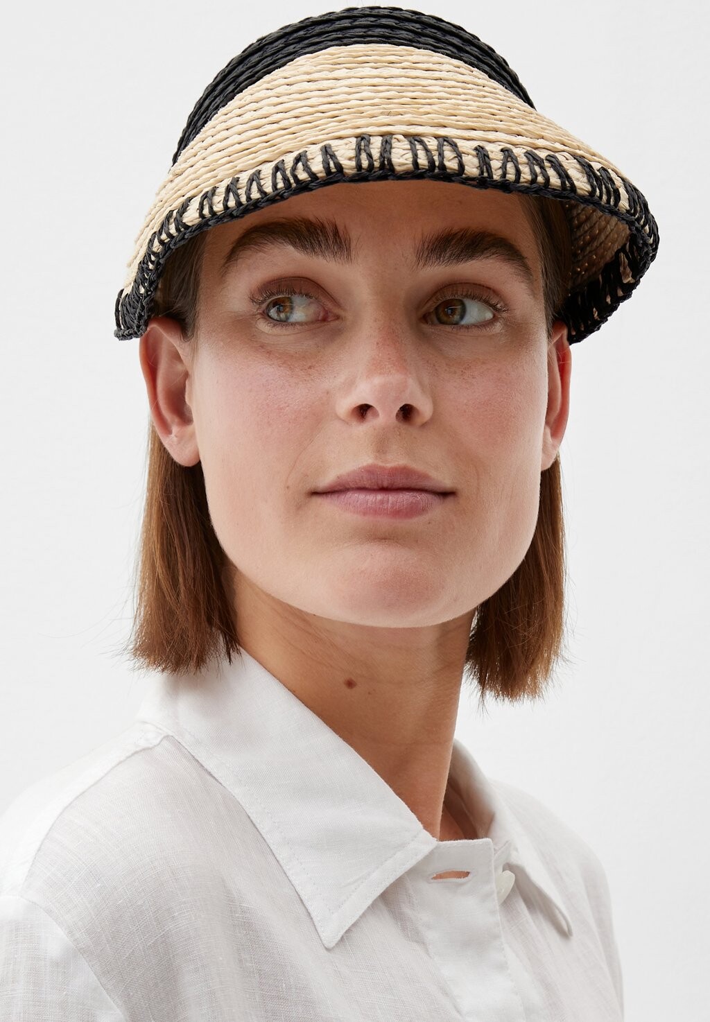 

Бейсболка SUNVISOR IN BAST-OPTIK s.Oliver, цвет helles beige