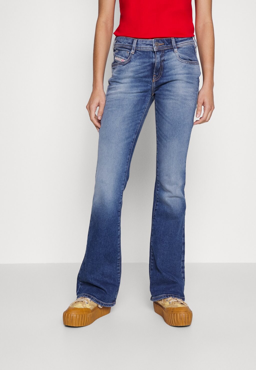 

Джинсы Bootcut Diesel, синий