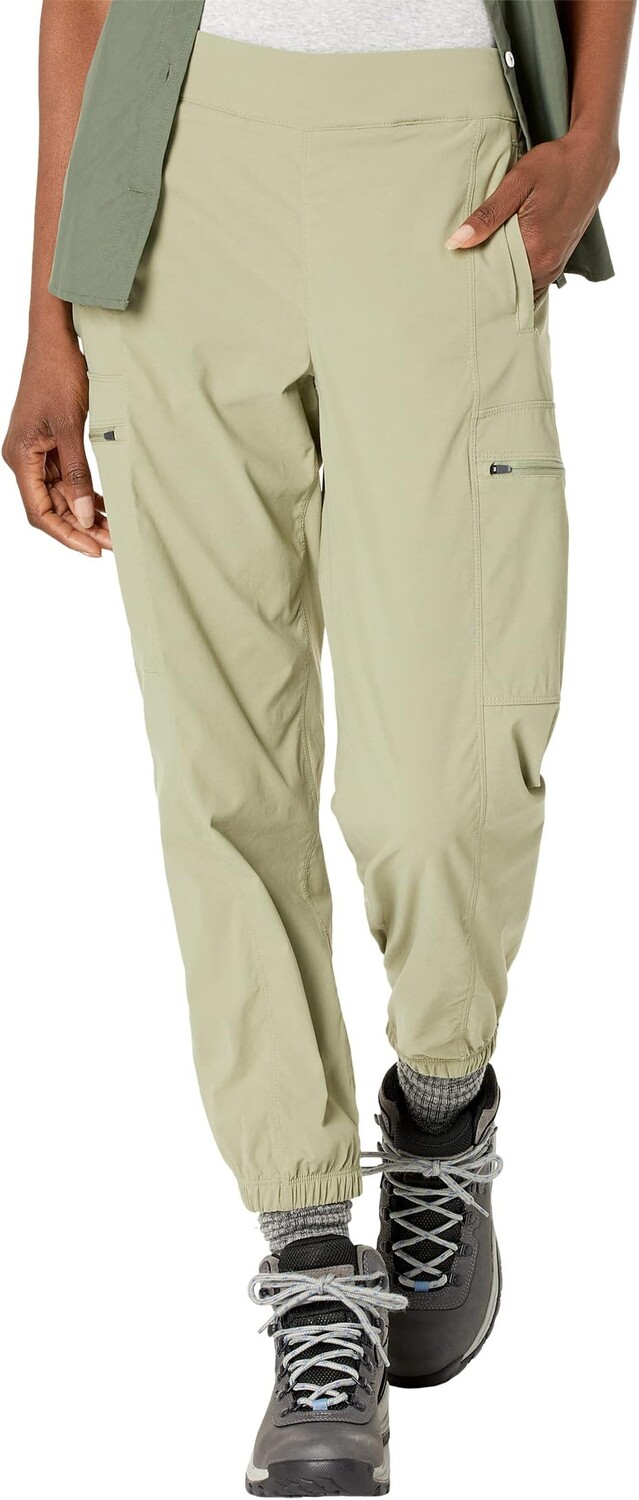 

Джоггеры Dynama Mountain Hardwear, цвет Mantis Green