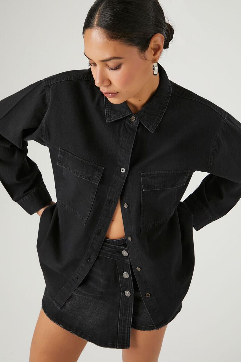 

Джинсовая рубашка с длинными рукавами Forever 21, черный