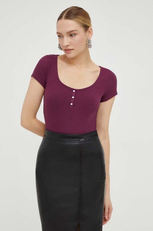 

Футболка Guess, фиолетовый