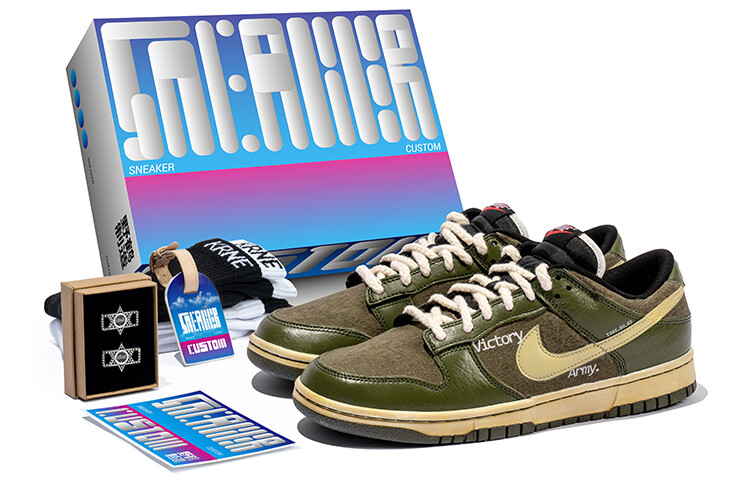 

Кроссовки Nike Dunk, темный