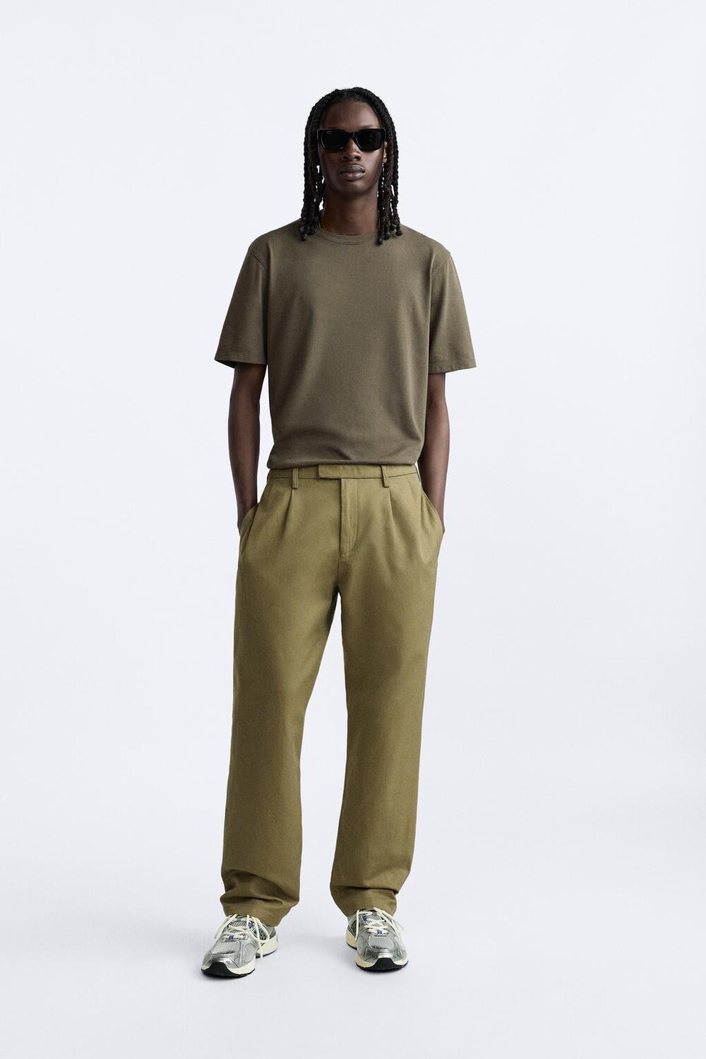 

Мягкая футболка стандартного кроя ZARA, коричневый/зеленый