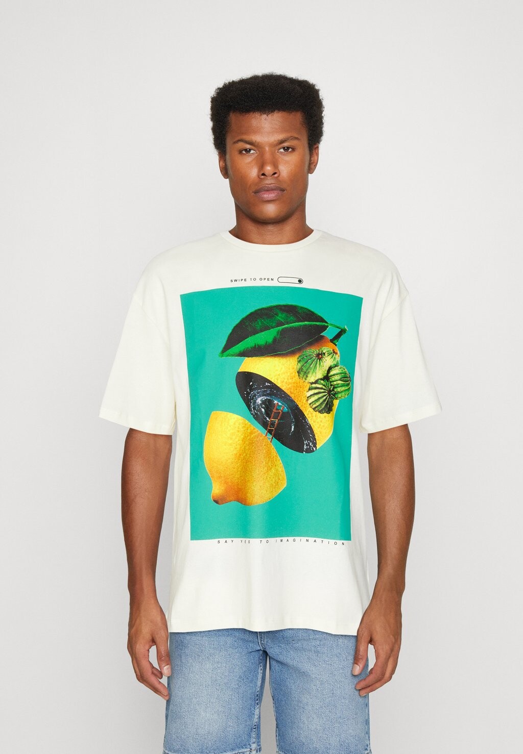 

Футболка с принтом Jack & Jones