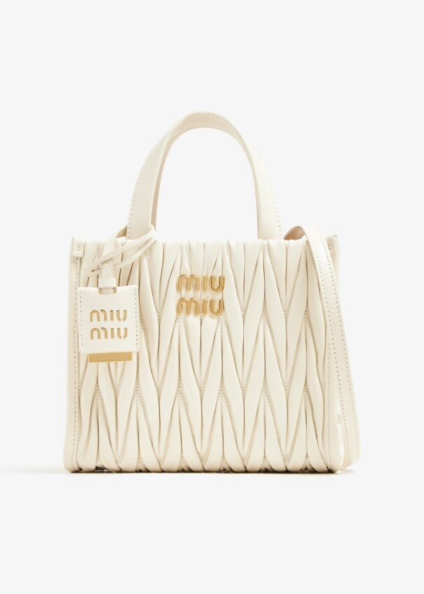 

Сумка Miu Miu Matelassé Leather Handbag, белый