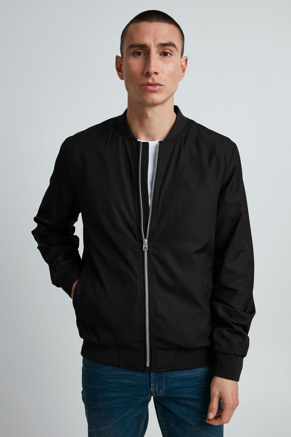 

Куртка 11 Project Bomberjacke, черный