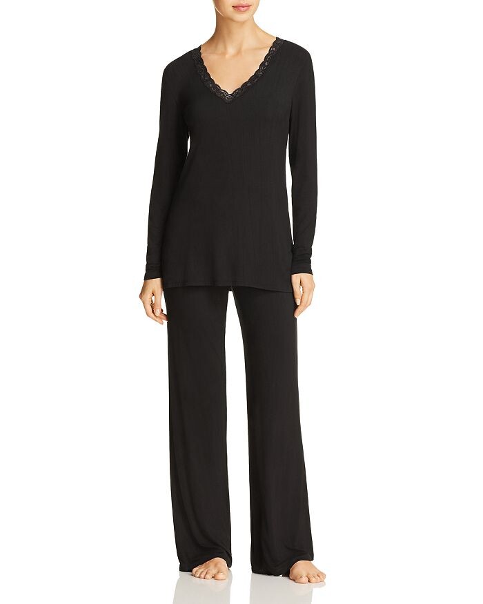 

Длинная пижама Feathers Essential Natori