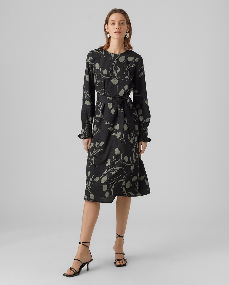 

Платье миди с поясом в тон Vero Moda, черный