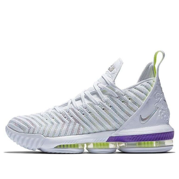 

Кроссовки Nike Lebron 16 'Buzz Lightyear', цвет silver/white, Серый