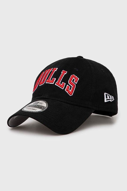 

Хлопковая бейсболка Chicago Bulls New Era, черный