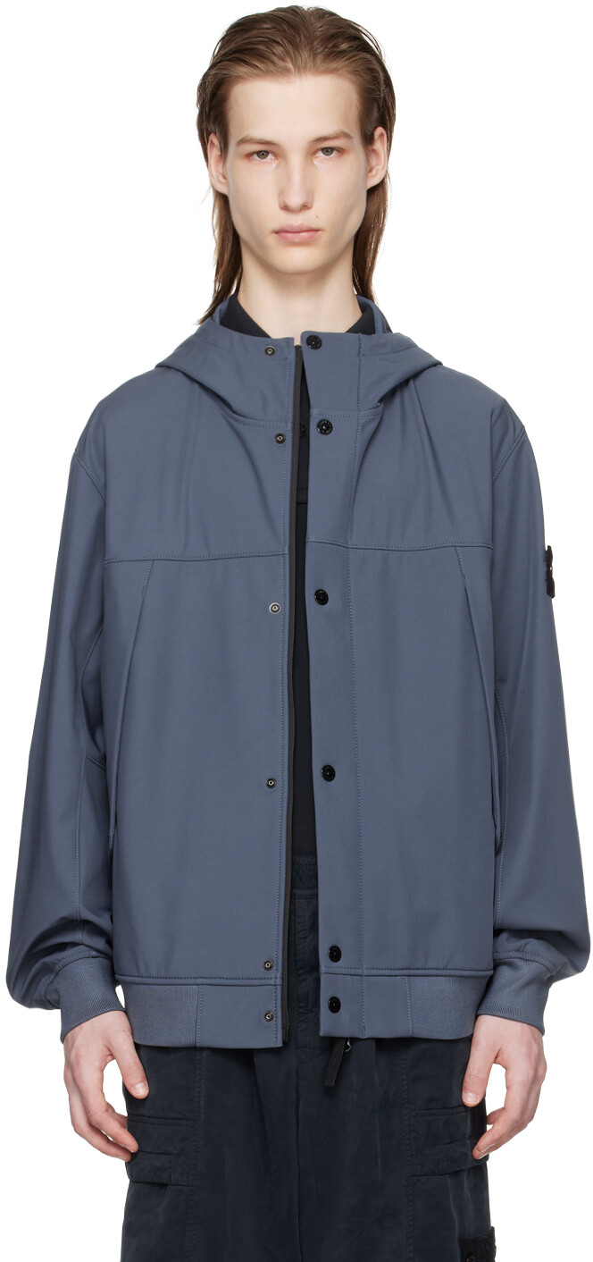 

Синяя легкая куртка Stone Island