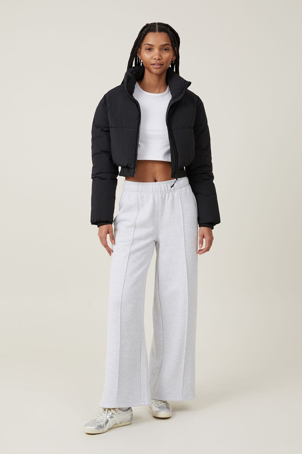 

Укороченный пуховик из переработанных материалов 2.0 Cotton On Body