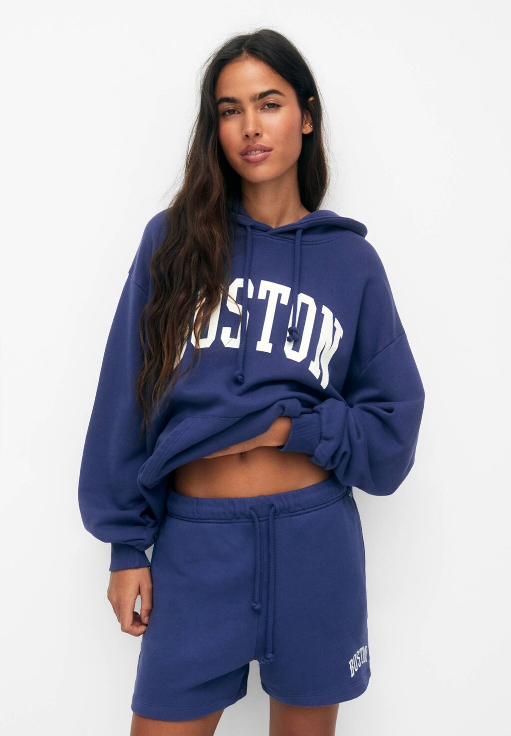 

Спортивные брюки PULL&BEAR, темно-синий