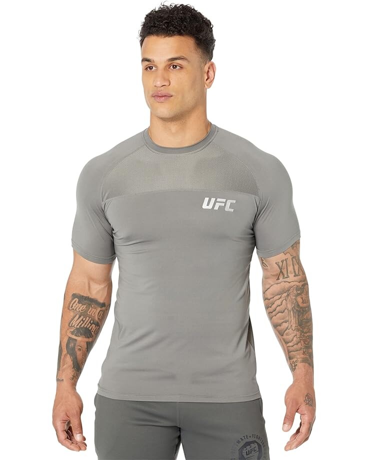 

Футболка UFC Short Sleeve Crew Neck, цвет Pewter