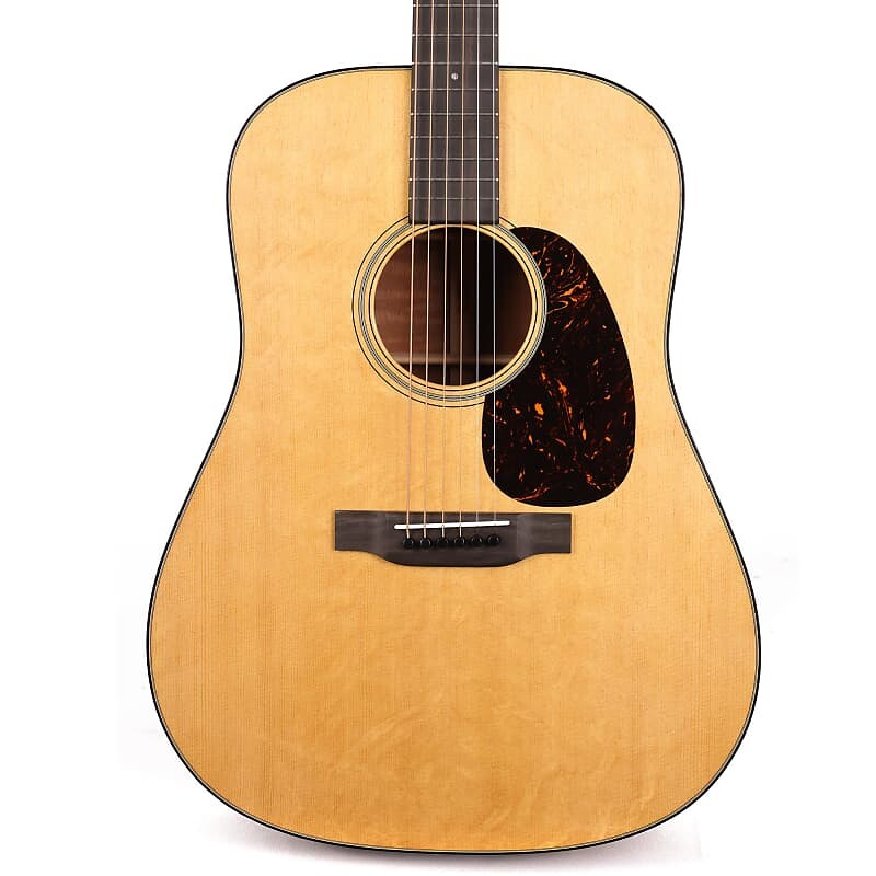 

Акустическая гитара Martin Custom Shop Dreadnought Bearclaw Spruce and Quilted Pommele Sapele