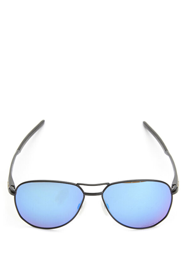 

Черные мужские солнцезащитные очки Oakley