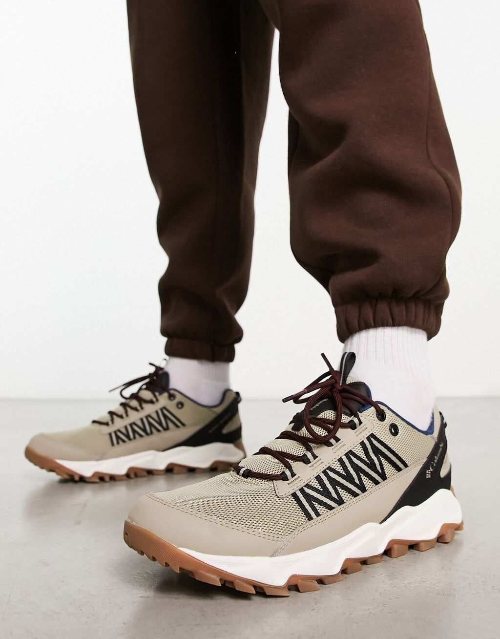 

Кроссовки Columbia Flow Fremont из камня