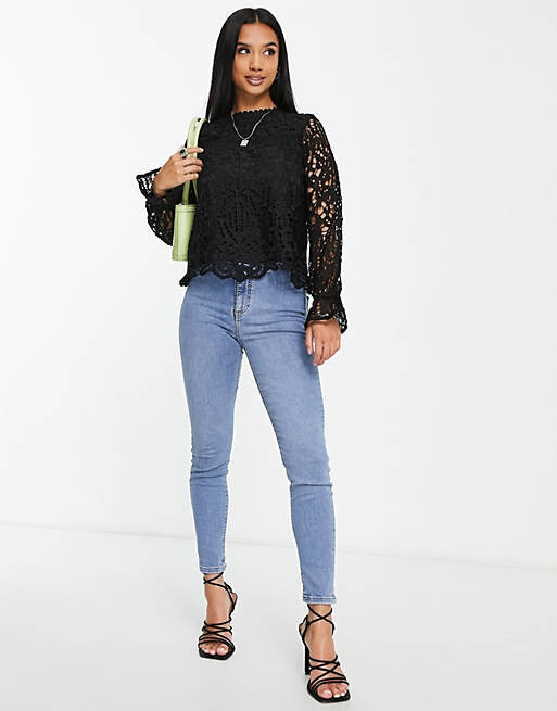 

Черная блузка с кружевной отделкой River Island Petite