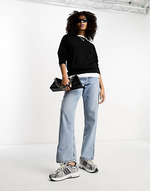 

Черный узкий свитшот ASOS DESIGN