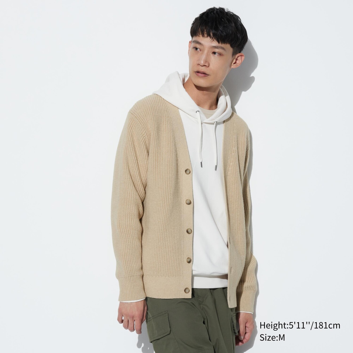

Кардиган Uniqlo мужской трикотажный с v-образным вырезом, бежевый