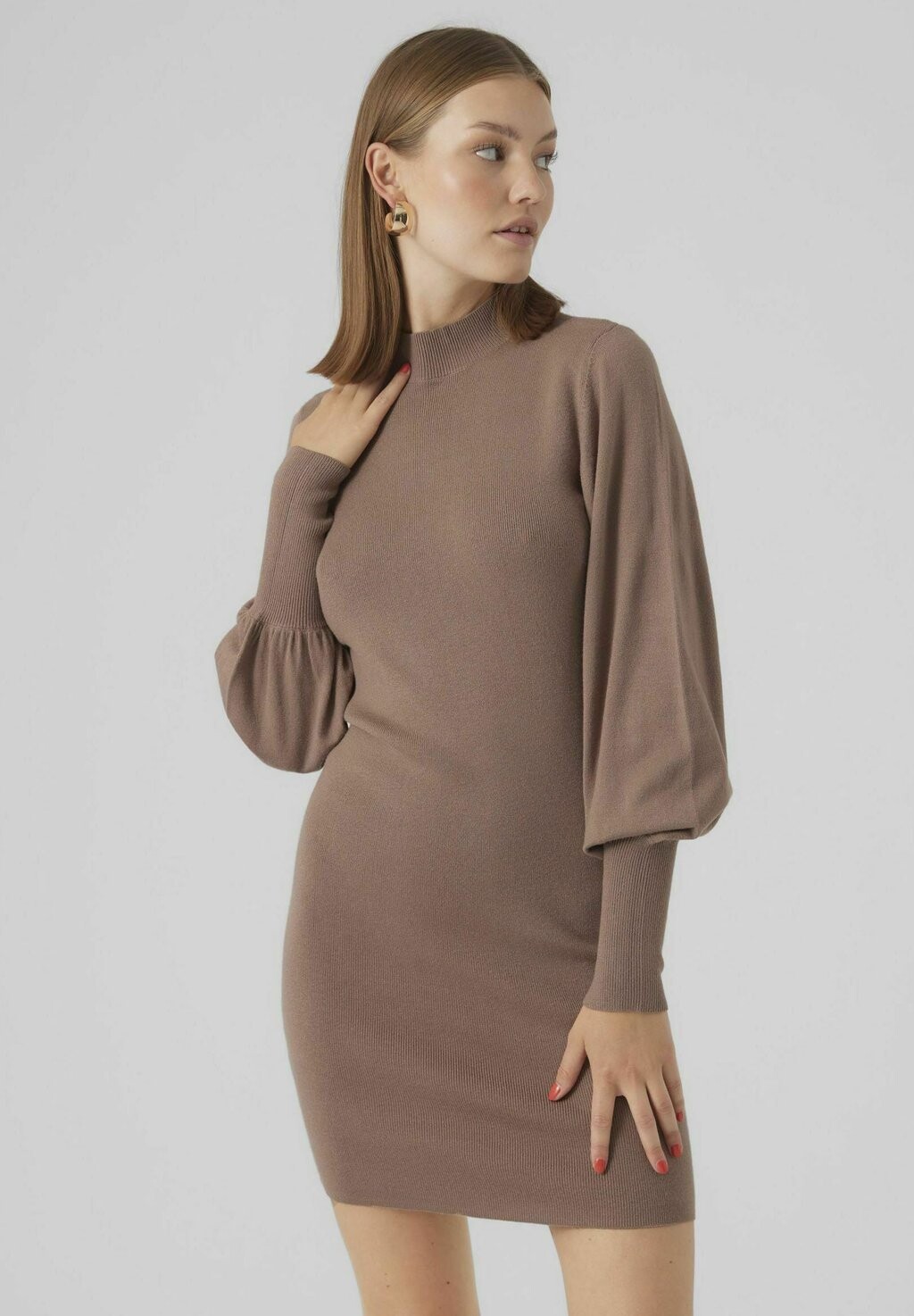 

Платье-футляр Vero Moda, цвет brown lentil