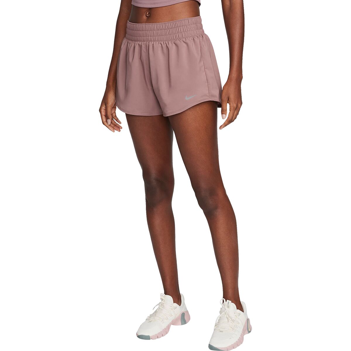 цена Короткие шорты one dri-fit на подкладке длиной 3 дюйма Nike, цвет smokey mauve/reflective silv
