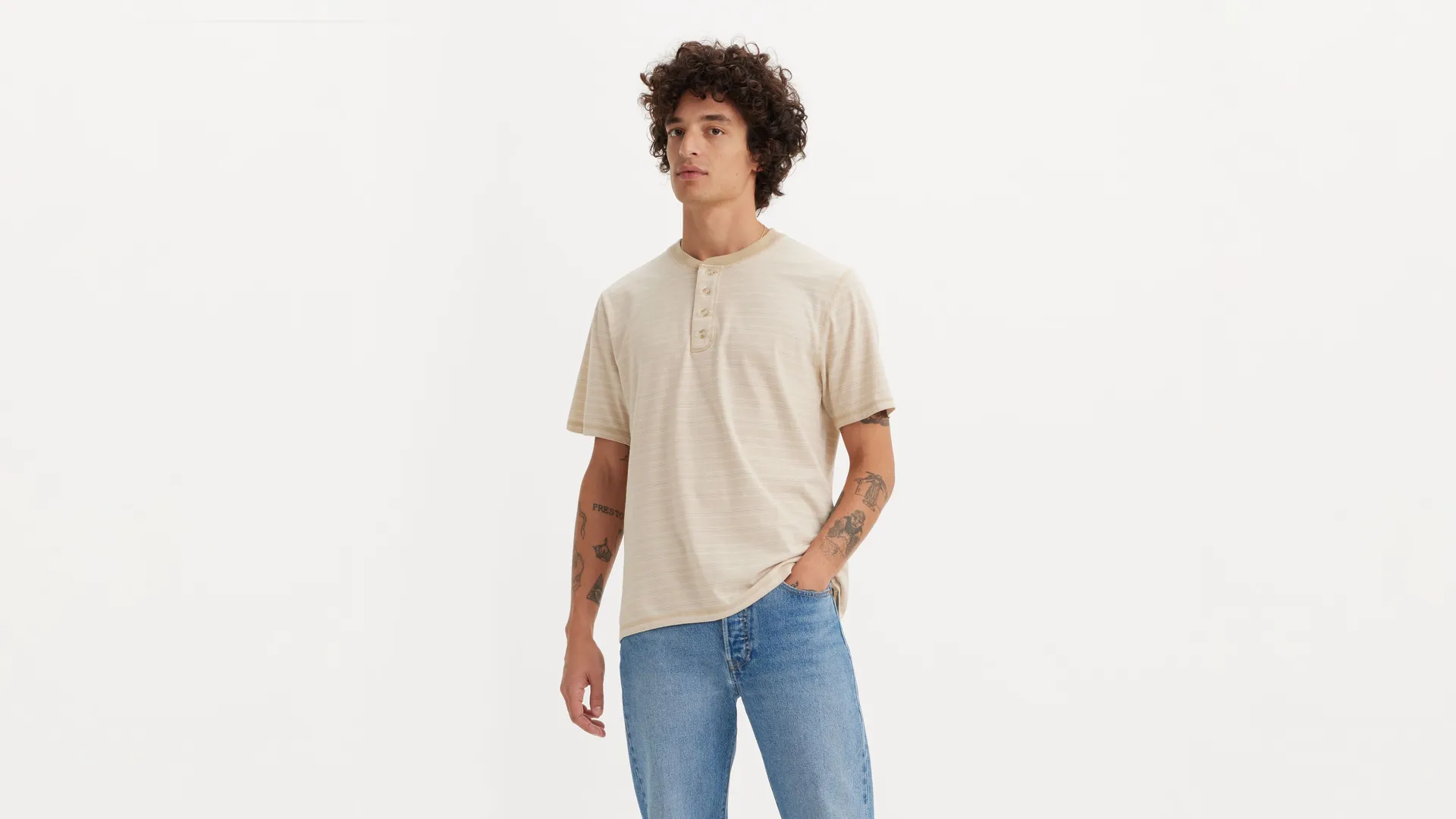 

Футболка с короткими рукавами и 4 пуговицами Levi's, мультиколор