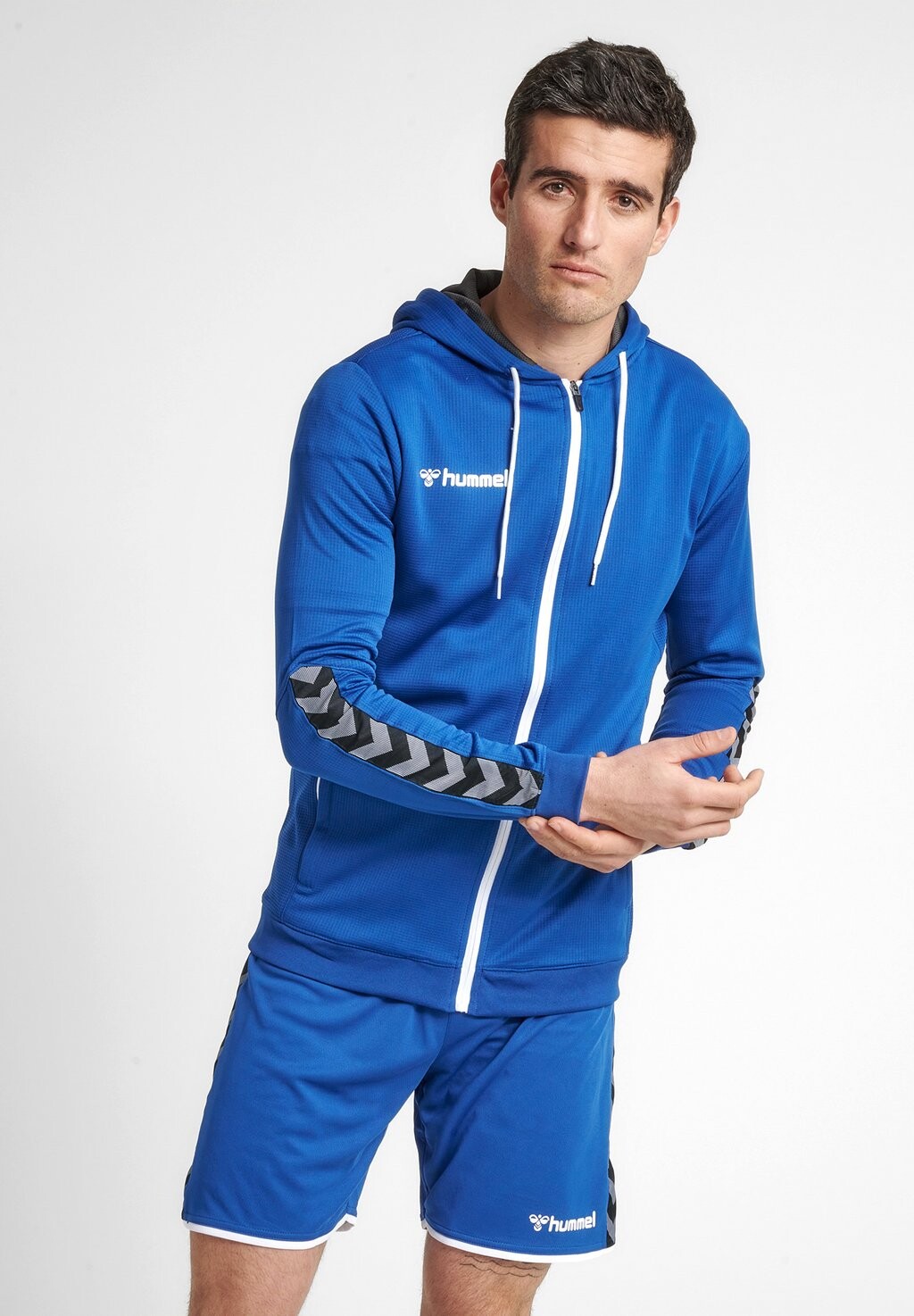 

Толстовка на молнии Hummel, синий