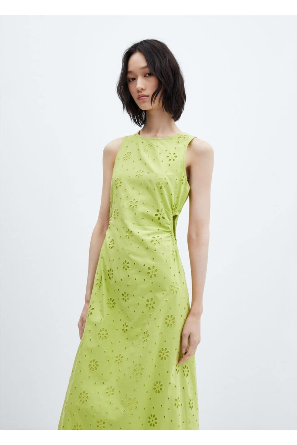 

Вышитое платье с разрезами по бокам Mango, зеленый