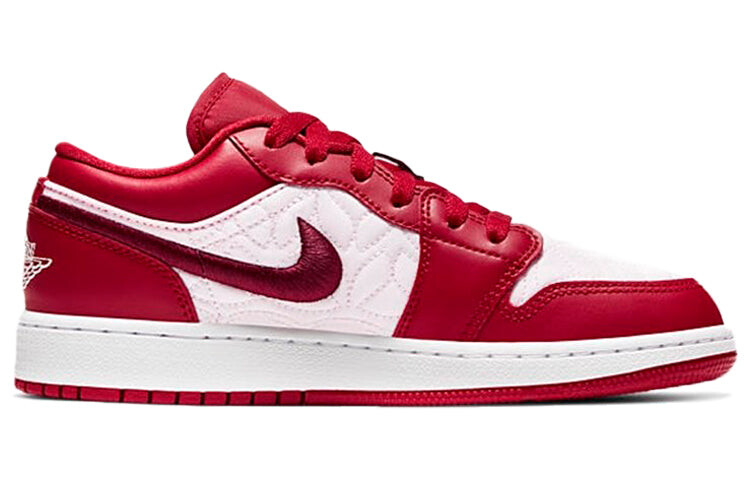 

Кроссовки Nike Air Jordan 1 Low GS Pink Quilt, красный / белый