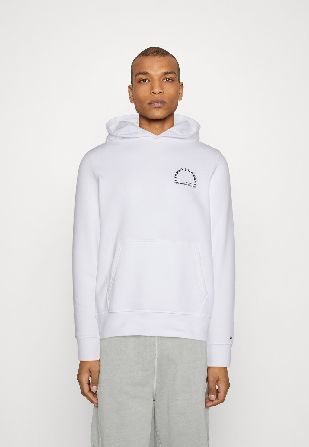 

Толстовка Tommy Hilfiger, белый