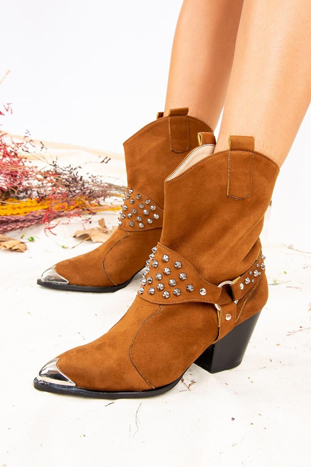 

J372550302 Светло-коричневые женские ботинки Fox Shoes