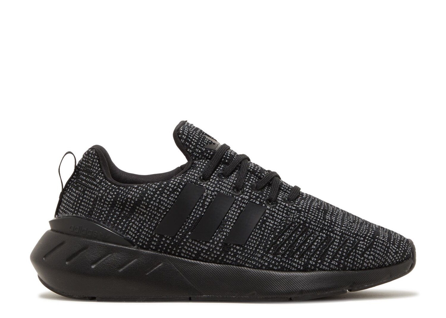 

Кроссовки adidas Swift Run 22 Big Kid 'Black', черный