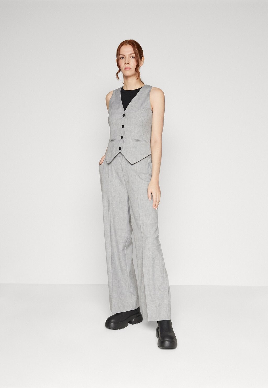

Жилет ONLY ЖИЛЕТ ОНЛКИЯ-РУТИ, цвет light grey melange