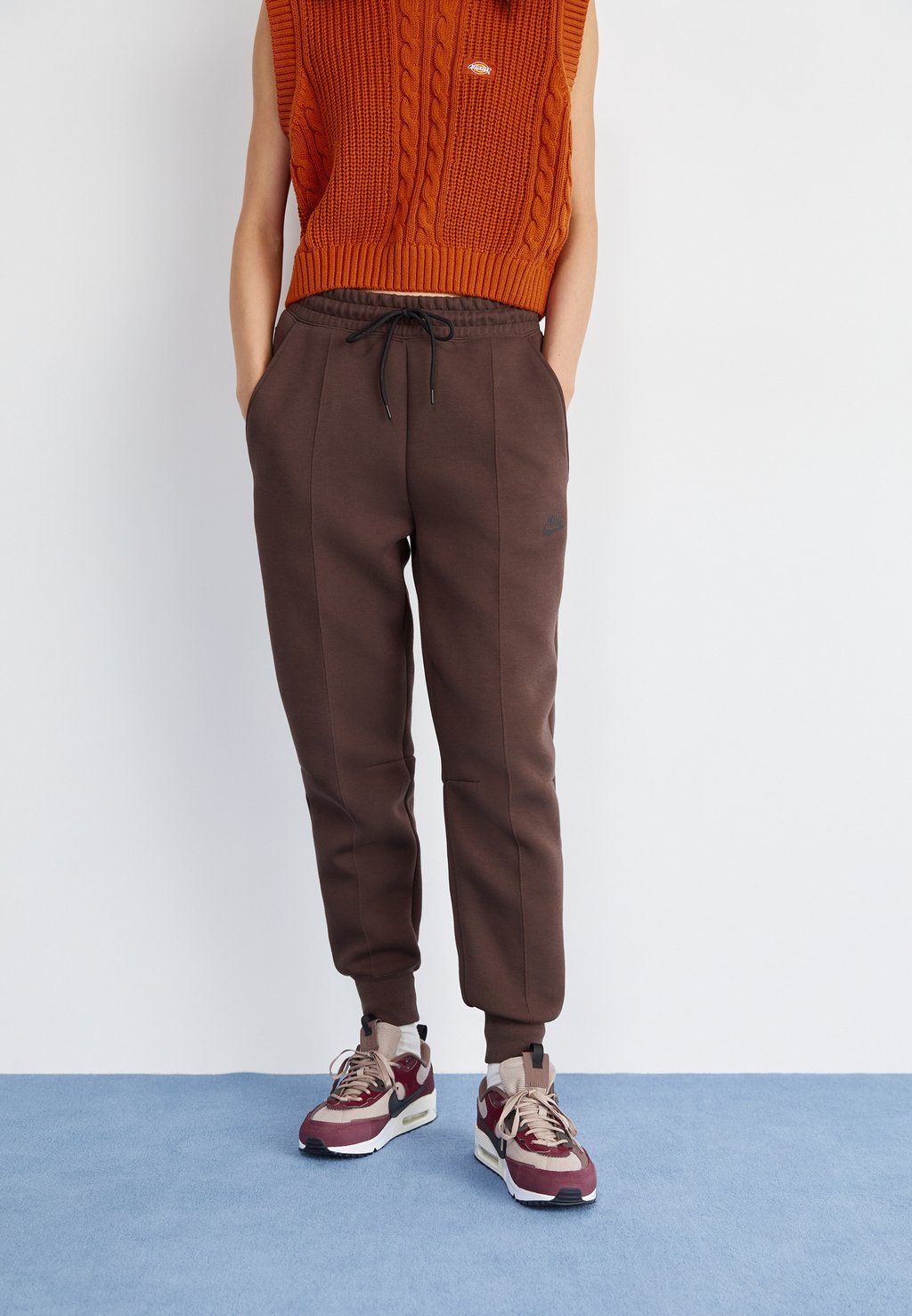 Спортивные штаны TECH FLEECE Nike Sportswear, цвет baroque brown