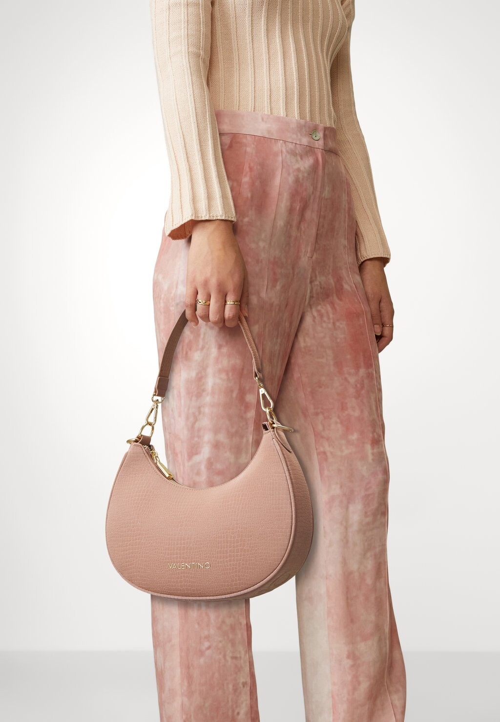 

Сумка Valentino