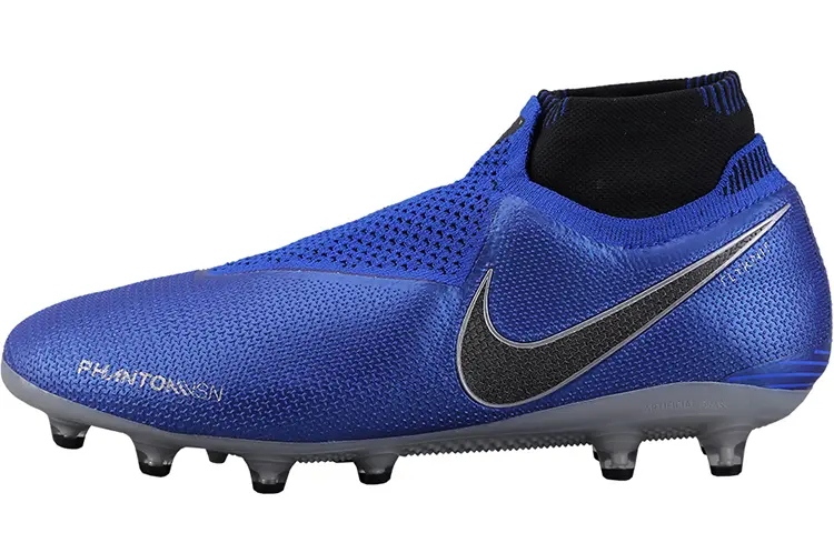 

Футбольные кроссовки Nike Phantom Vision унисекс
