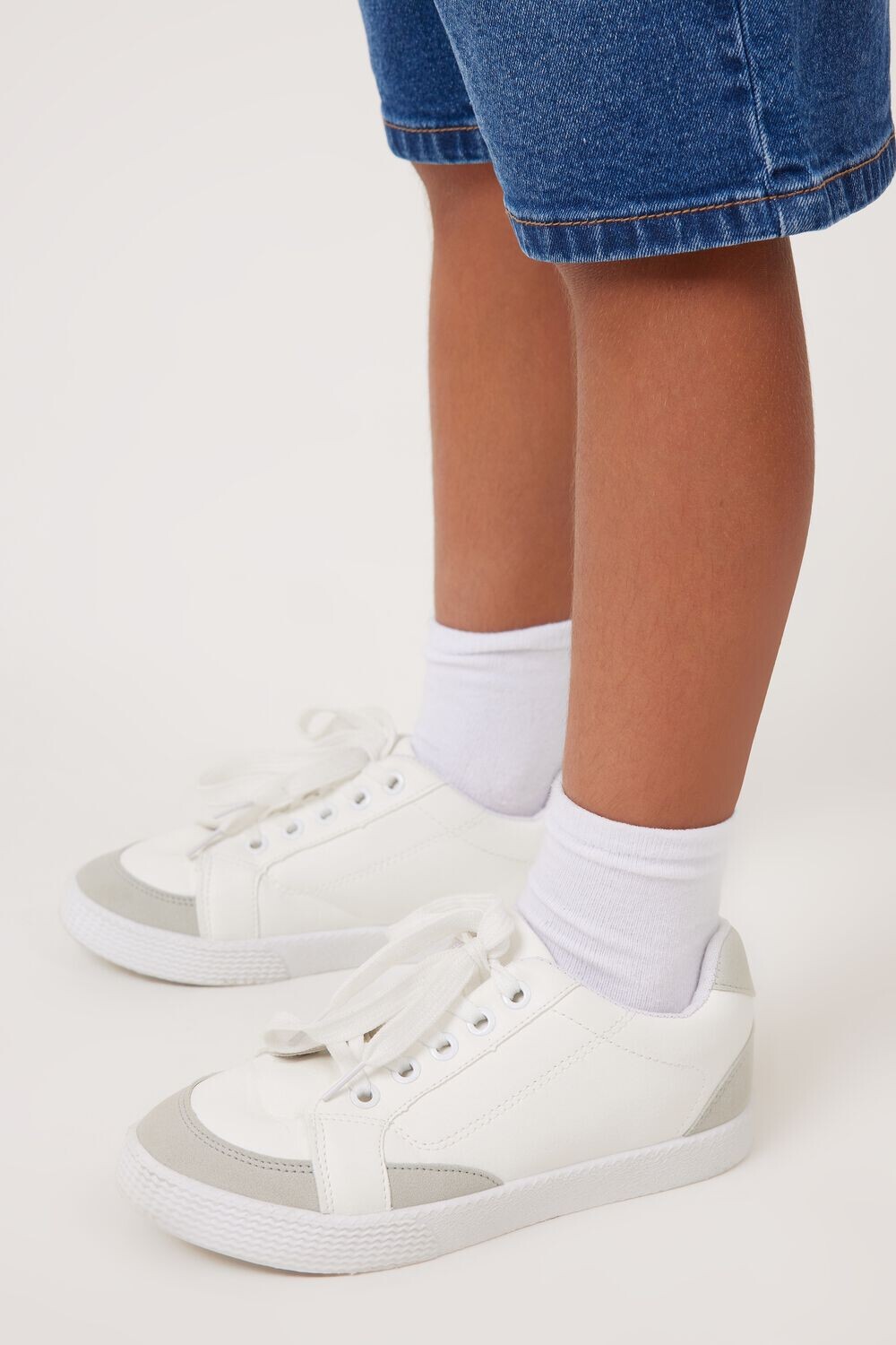 

Классические кроссовки Тедди Cotton On