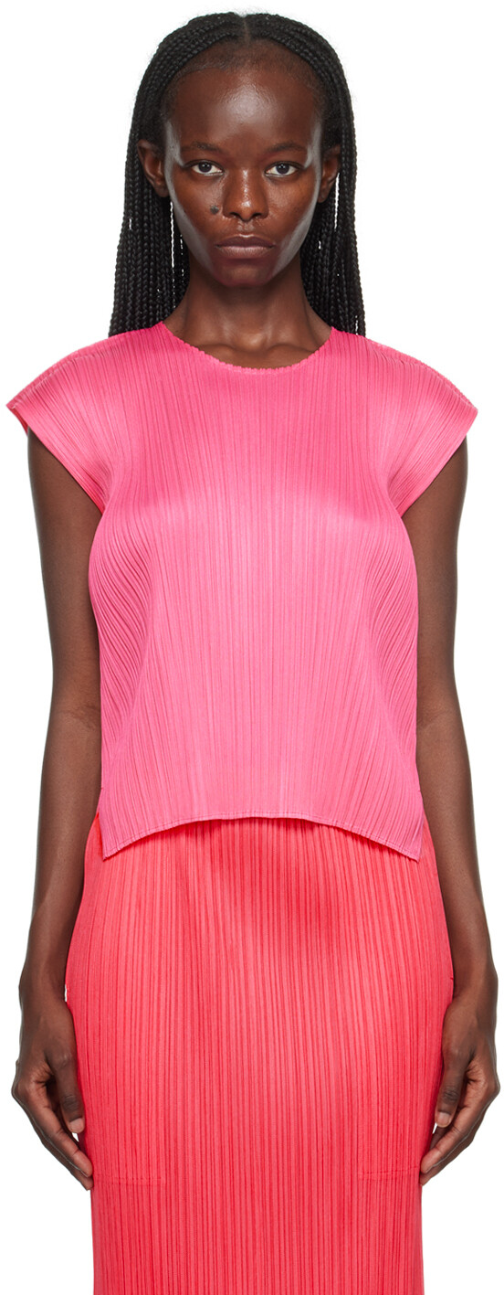 

Яркая розовая футболка Monthly Colors июля Pleats Please Issey Miyake