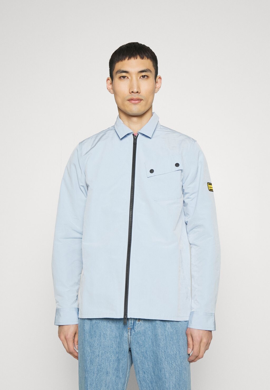 

Демисезонная куртка Barbour, светло-синий