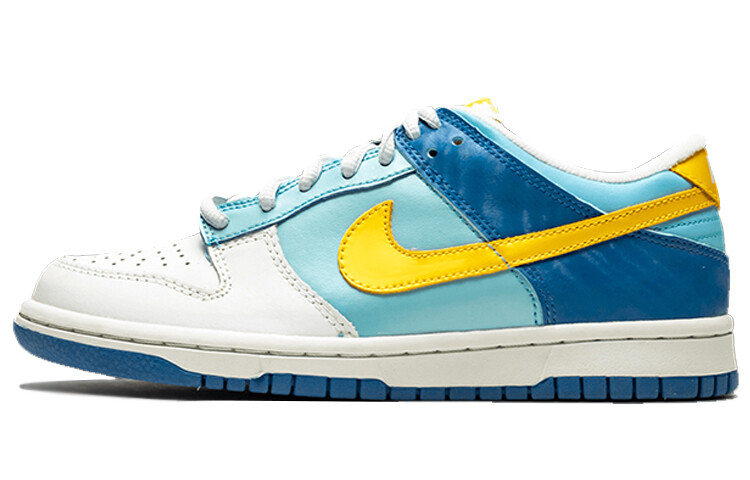 

Nike Air Dunk Low GS Splash
