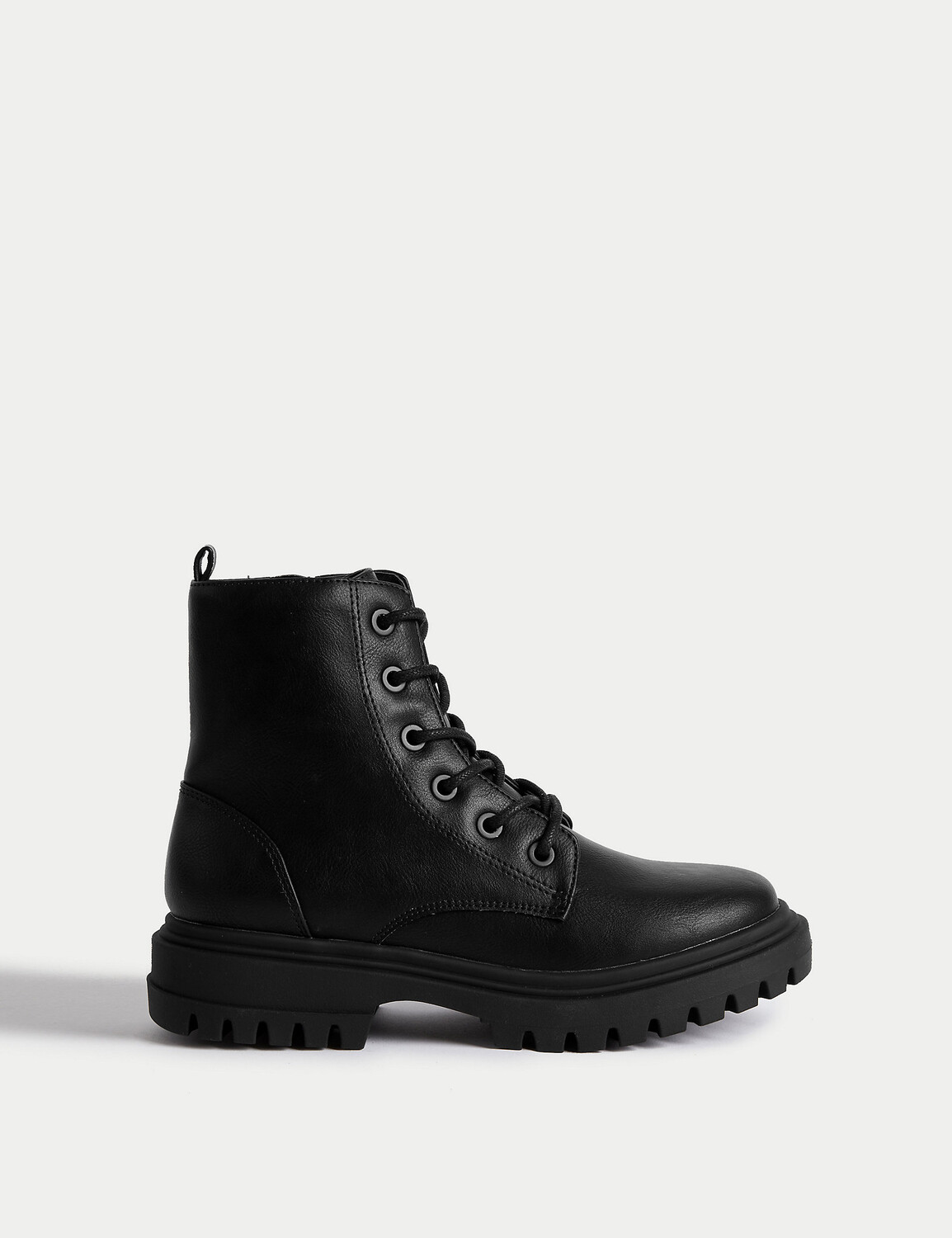 

Детские ботинки на шнуровке Freshfeet (13 маленьких — 6 больших) Marks & Spencer, черный